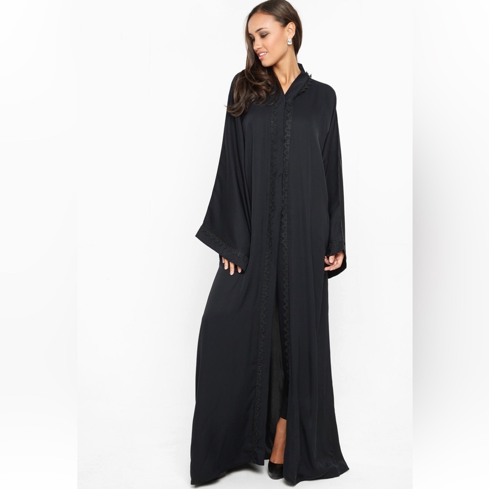 Classic black abaya lace detailing